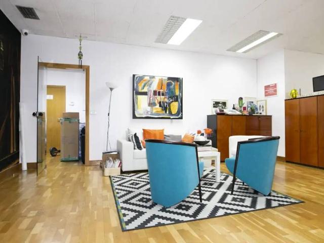 Local Comercial en venta en Aretxabaleta, Guipúzcoa