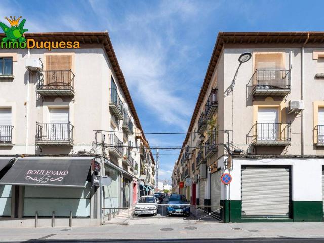Local Comercial en venta en Armilla, Santa Juliana