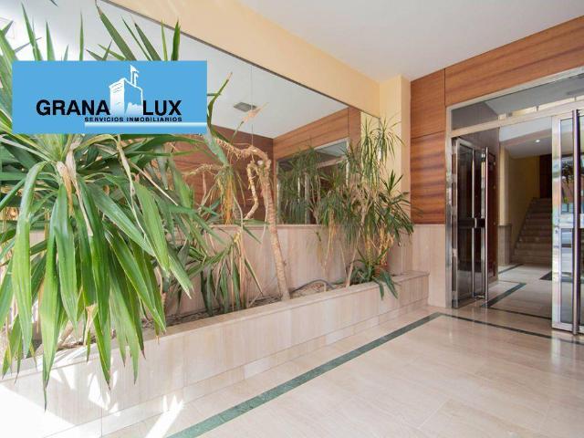 Local Comercial en venta en Granada