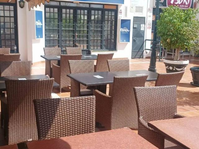Local Comercial en venta en Los Cristianos, Arona
