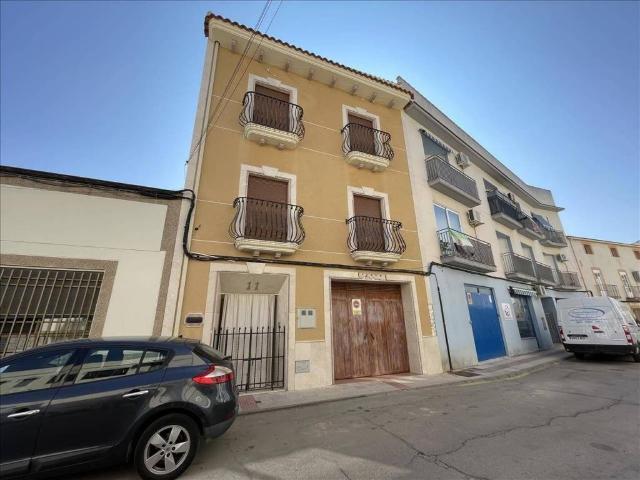 Local Comercial en venta en Arroyo De La Luz, Extremadura