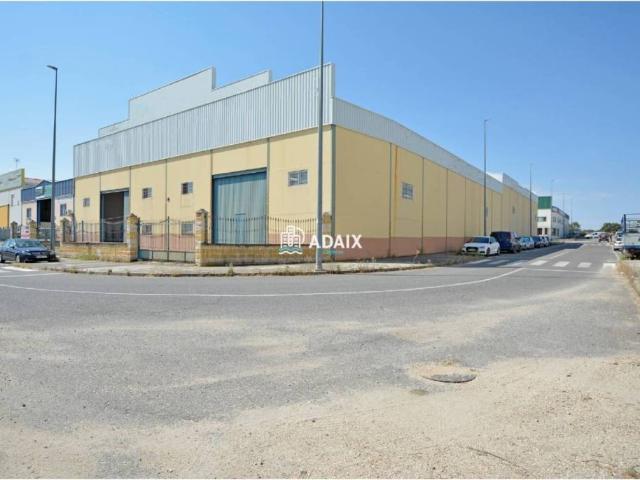 Local Comercial en venta en Arroyo De La Luz, Extremadura