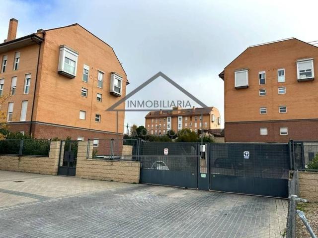 Local Comercial en venta en Zarzalejo, Arroyomolinos
