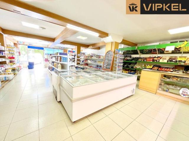 Local Comercial en venta en Arteixo