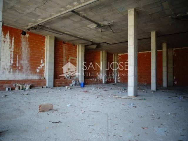 Local Comercial en venta en el Vinalopó Mitjà / El Vinalopó Medio, Valencia