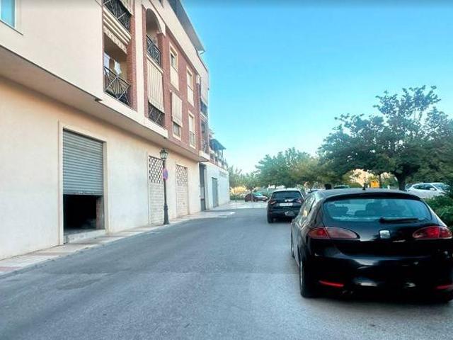 Local Comercial en venta en Atarfe