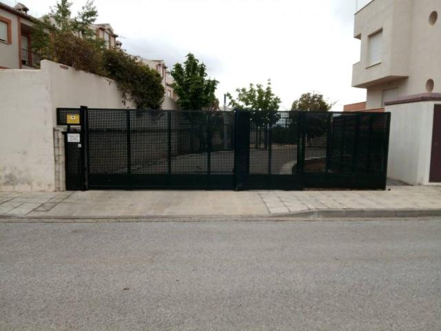 Local Comercial en venta en Atarfe