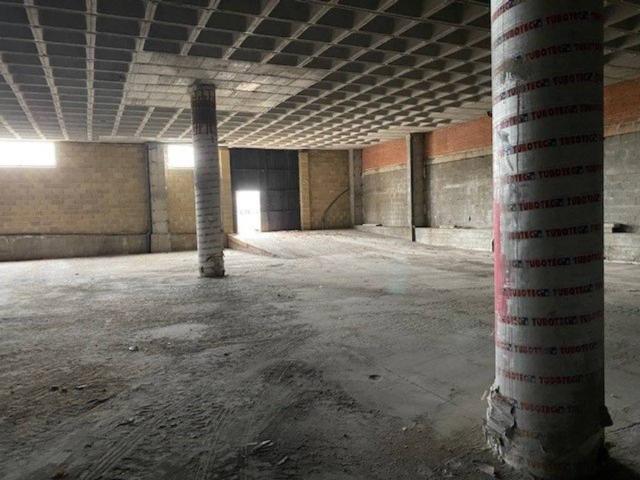 Local Comercial en venta en Ávila, Castilla y León