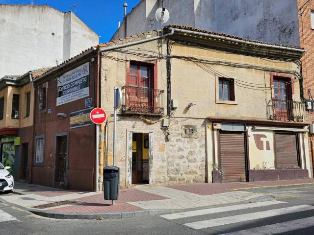 Casa en venta en Ávila, Castilla y León