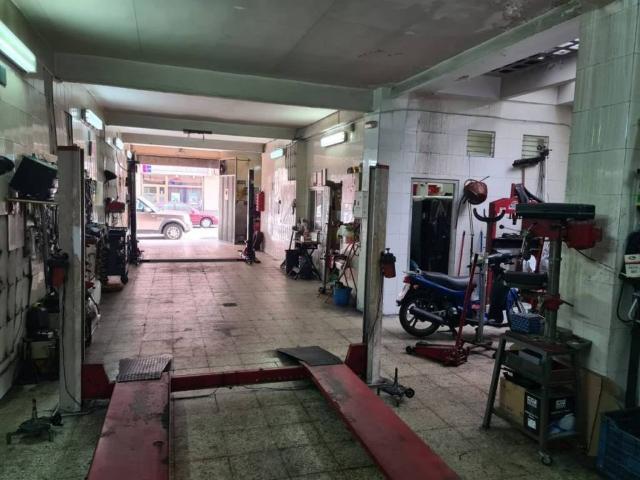Local Comercial en venta en Ávila, Castilla y León