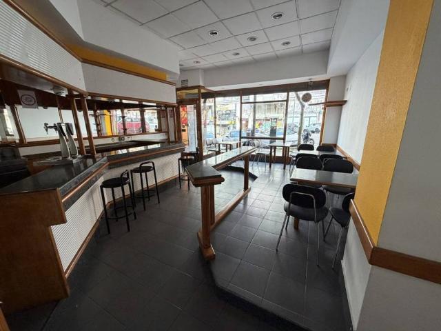 Local Comercial en venta en Avilés, Asturias