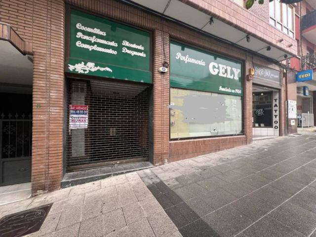 Local Comercial en venta en Avilés, Asturias