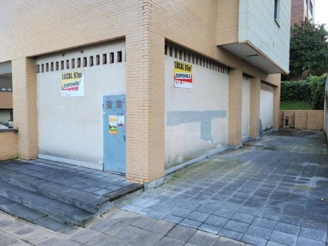 Local Comercial en venta en Avilés, Asturias