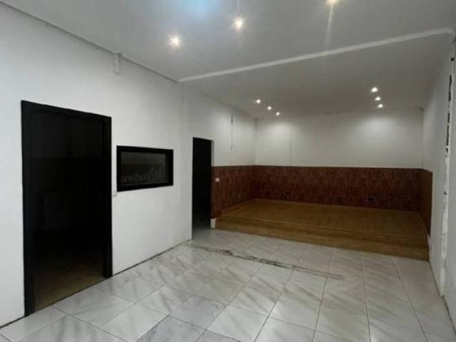 Local Comercial en venta en Avilés, Asturias