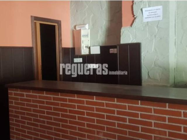 Local Comercial en venta en Avilés, Asturias