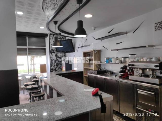 Local Comercial en venta en Avilés, Asturias