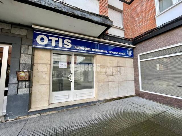 Local Comercial en venta en Avilés, Asturias