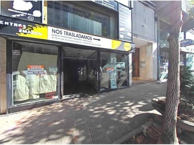 Local Comercial en venta en Avilés, Asturias