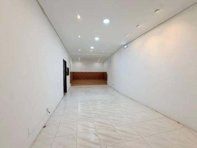Local Comercial en venta en Avilés, Asturias