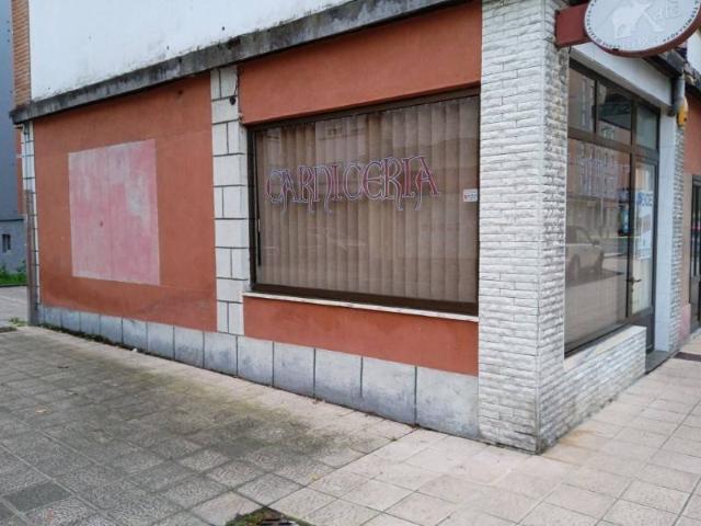 Local Comercial en venta en Avilés, Asturias