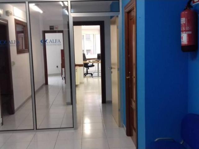Local Comercial en venta en Avilés, Asturias