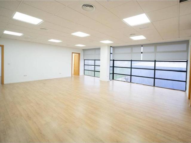 Local Comercial en venta en Azuqueca De Henares, Castilla-La Mancha