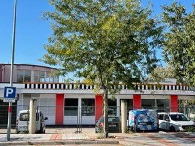 Local Comercial en venta en Azuqueca De Henares, Castilla-La Mancha