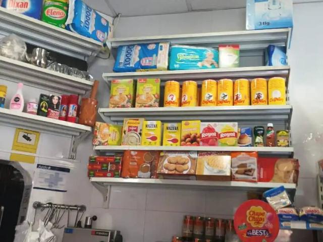 Local Comercial en venta en Districte 5, Barcelonès