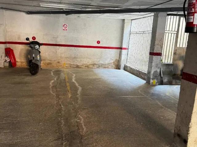 Local Comercial en venta en Districte 4, Barcelonès