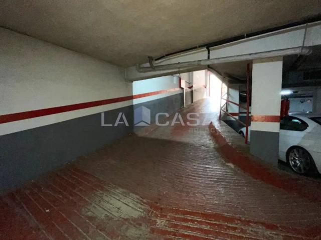 Local Comercial en venta en Districte 4, Barcelonès