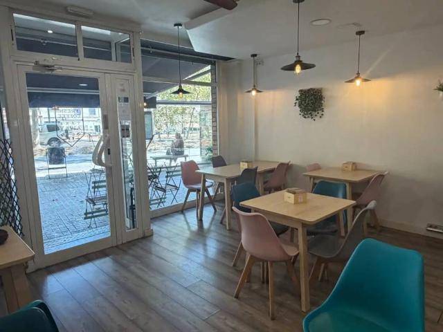 Local Comercial en venta en Districte 2, Barcelonès