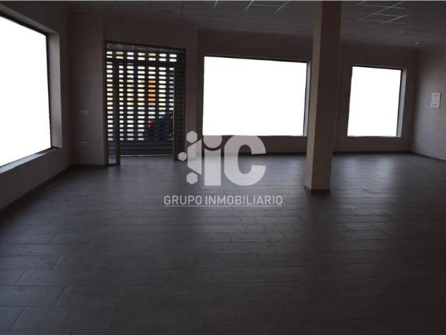 Local Comercial en venta en Baena, Andalucía