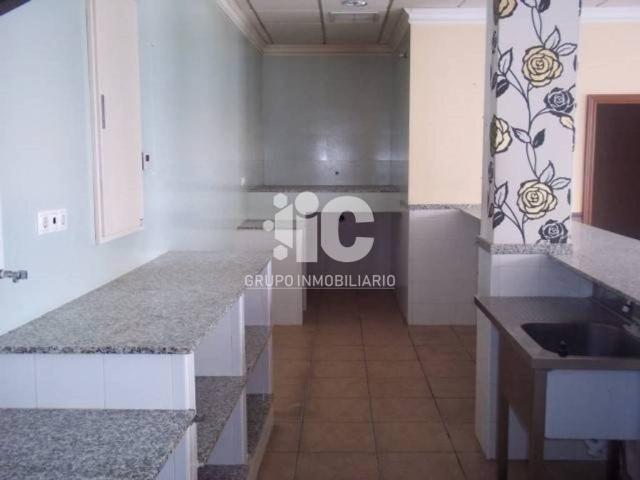 Local Comercial en venta en Baena, Andalucía