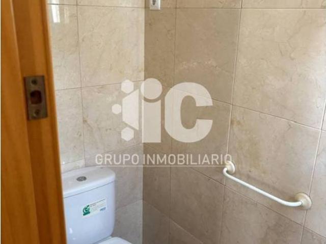 Local Comercial en venta en Baena, Andalucía