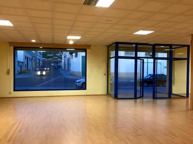 Local Comercial en venta en Baena, Andalucía