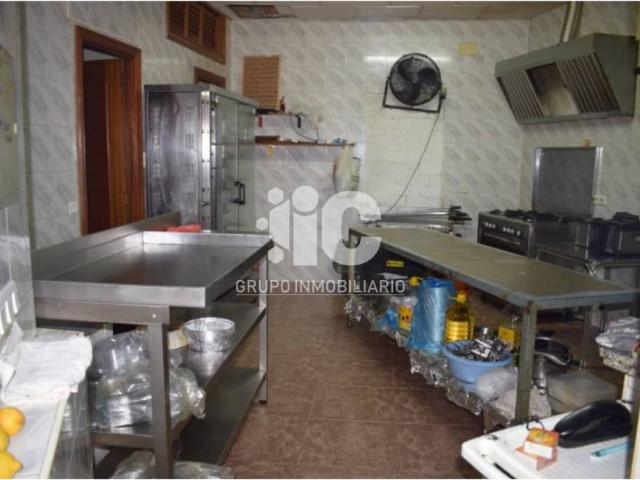 Local Comercial en venta en Baena, Andalucía