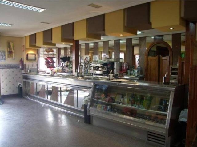 Local Comercial en venta en Baeza, Andalucía