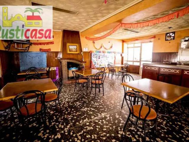 Local Comercial en venta en Bailén, Andalucía