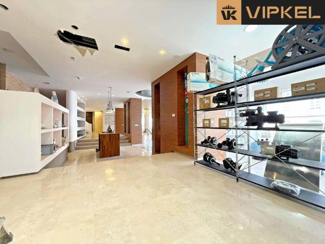 Local Comercial en venta en Baiona