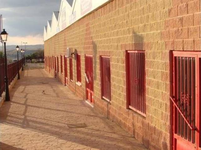 Local Comercial en venta en Barajas De Melo, Castilla-La Mancha