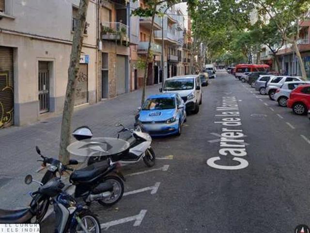 Local Comercial en venta en el Congrés i els Indians, Barcelona