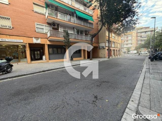 Local Comercial en venta en Horta-Guinardó, Barcelonès