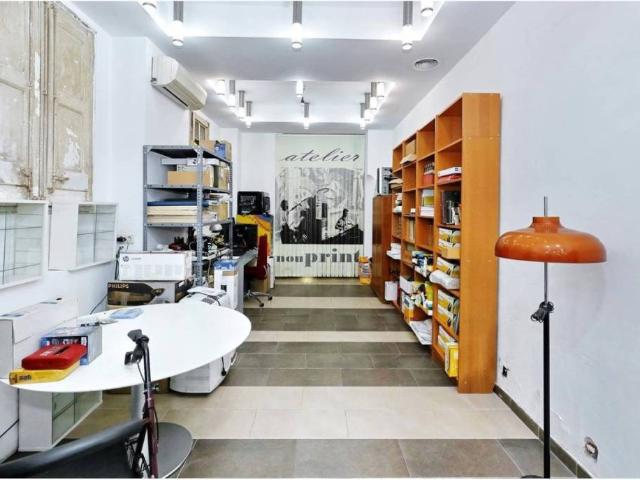 Local Comercial en venta en Gràcia, Barcelonès
