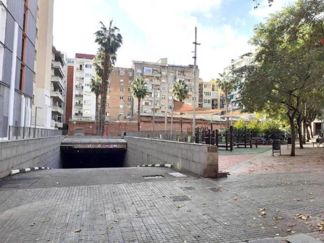 Local Comercial en venta en Gràcia, Barcelonès