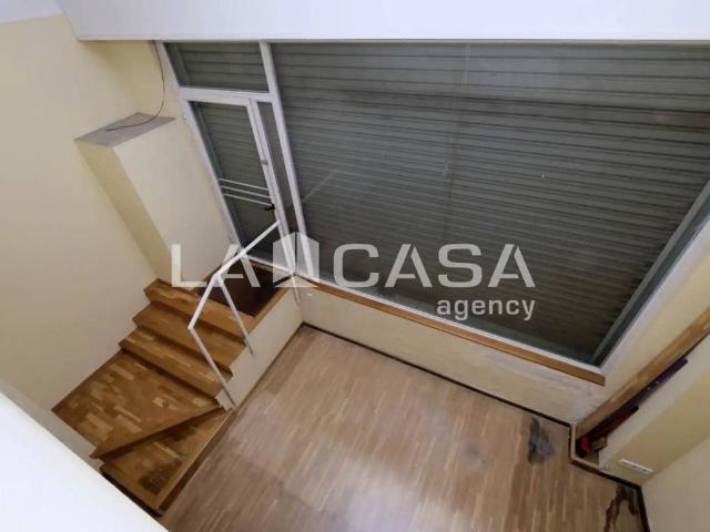 Local Comercial en venta en Nou Barris, Barcelonès