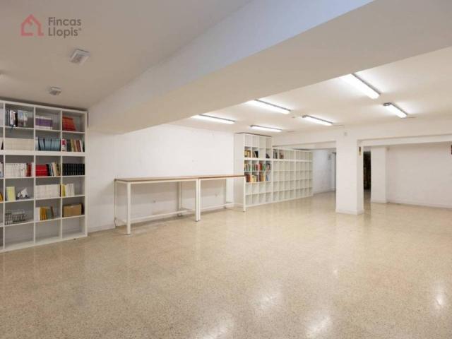Local Comercial en venta en la Marina de Port, Barcelona