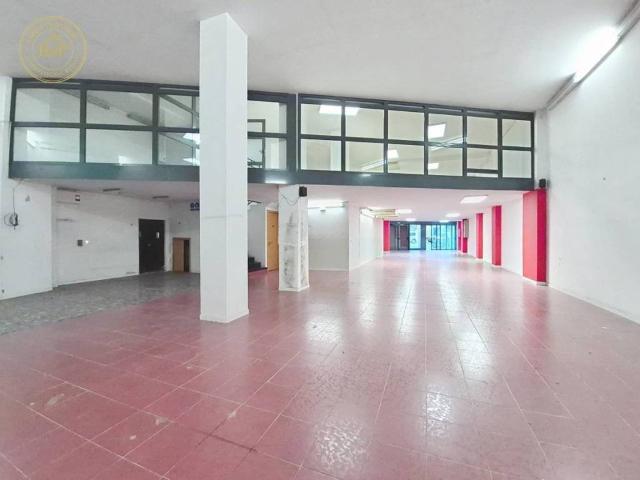 Local Comercial en venta en la Sagrera, Barcelona