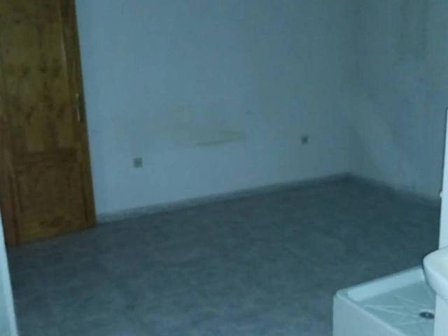 Local Comercial en venta en Comarca de Baza, Andalucía