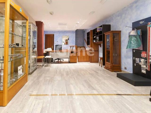 Local Comercial en venta en Beasain, Guipúzcoa