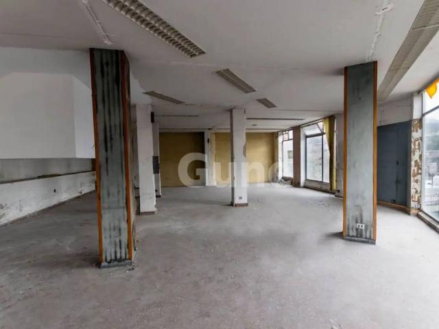 Local Comercial en venta en Beasain, Guipúzcoa